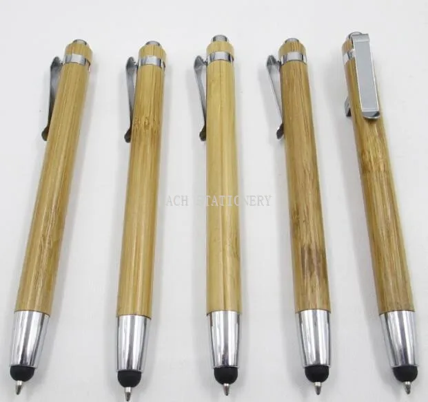 Drevené pero s dotykovým iPadom